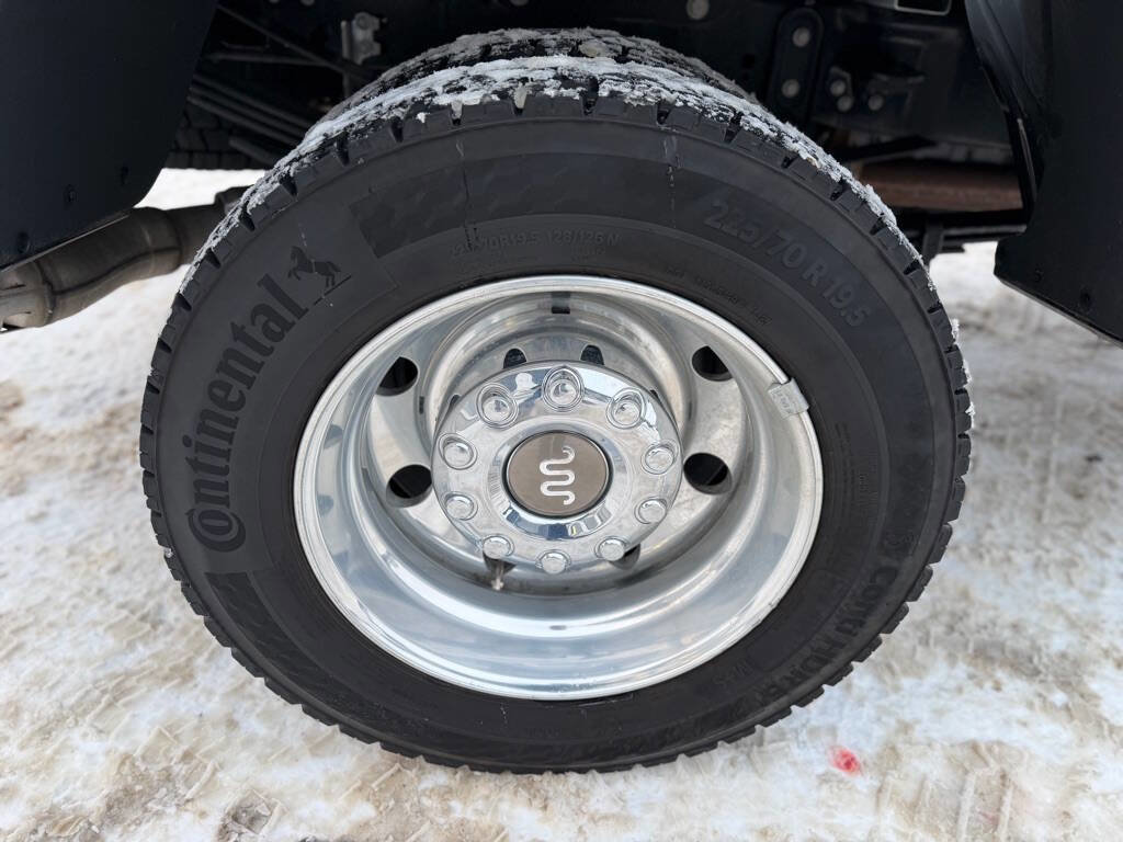 Used 2025 Ford F450 King Ranch image 46