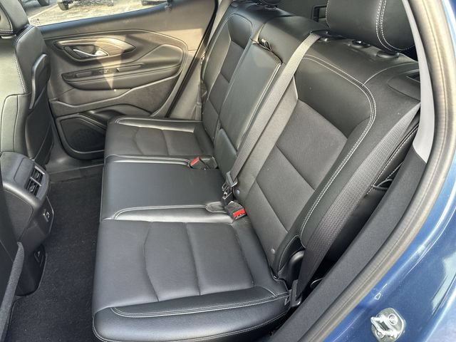 Used 2024 GMC Terrain SLT FWD image 25