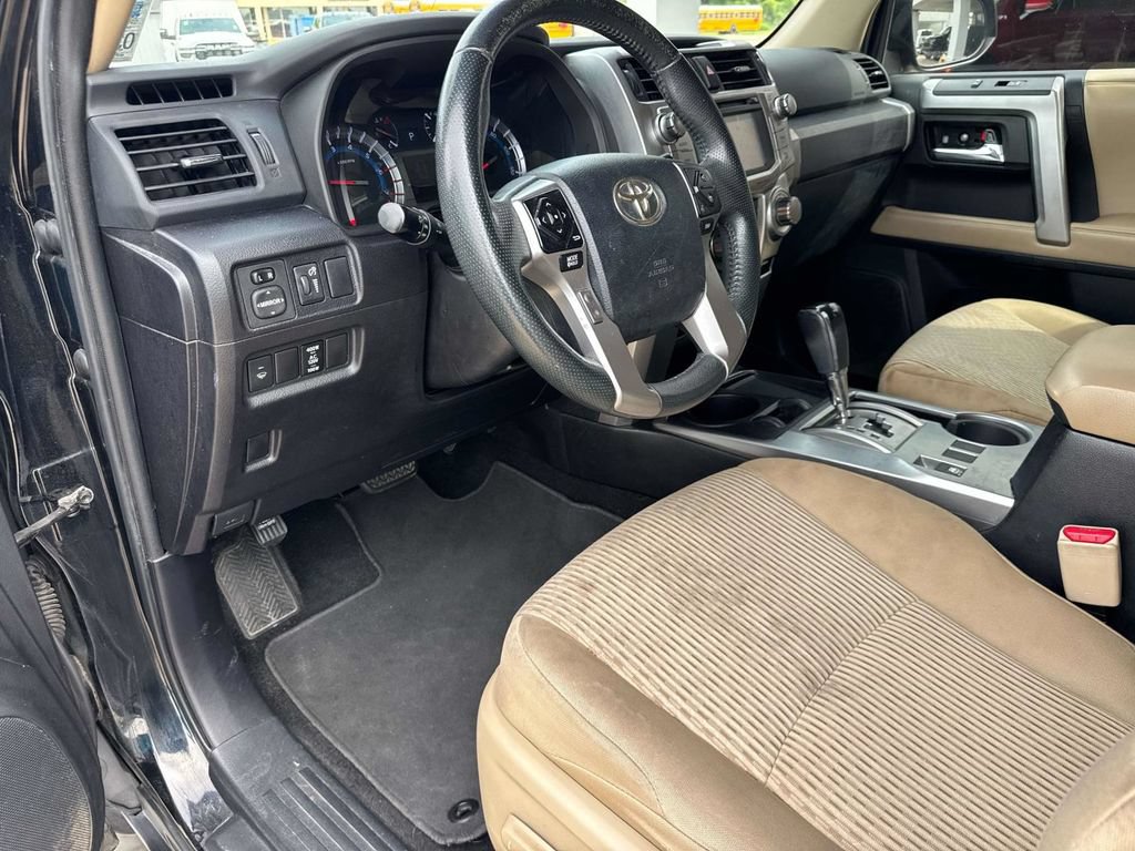Used 2016 Toyota 4Runner SR5 RWD image 39