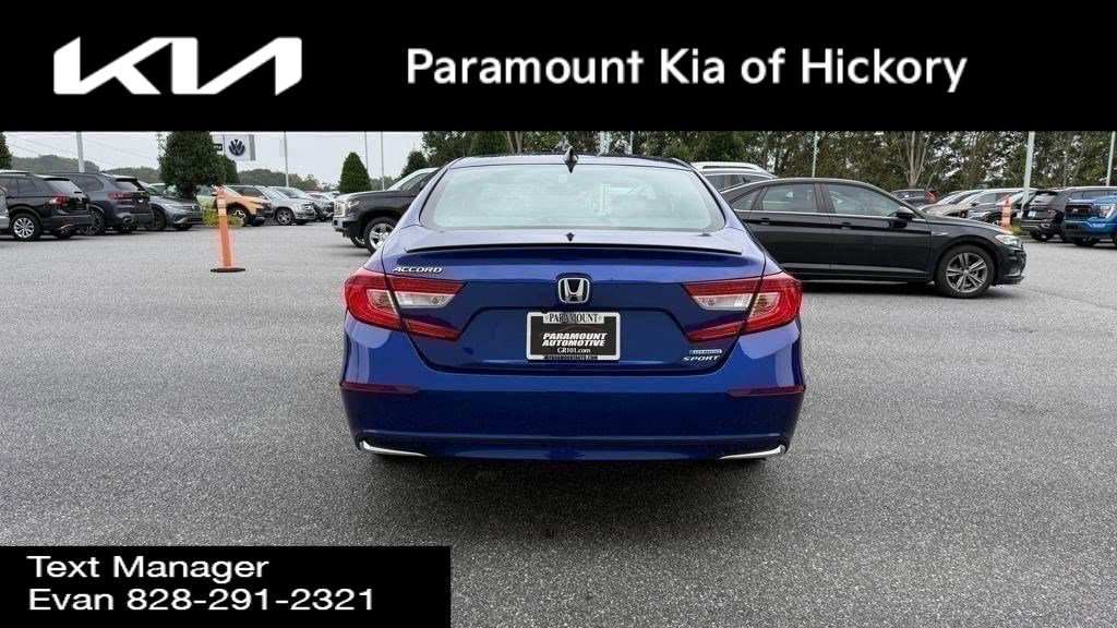 Used 2022 Honda Accord Sport image 6