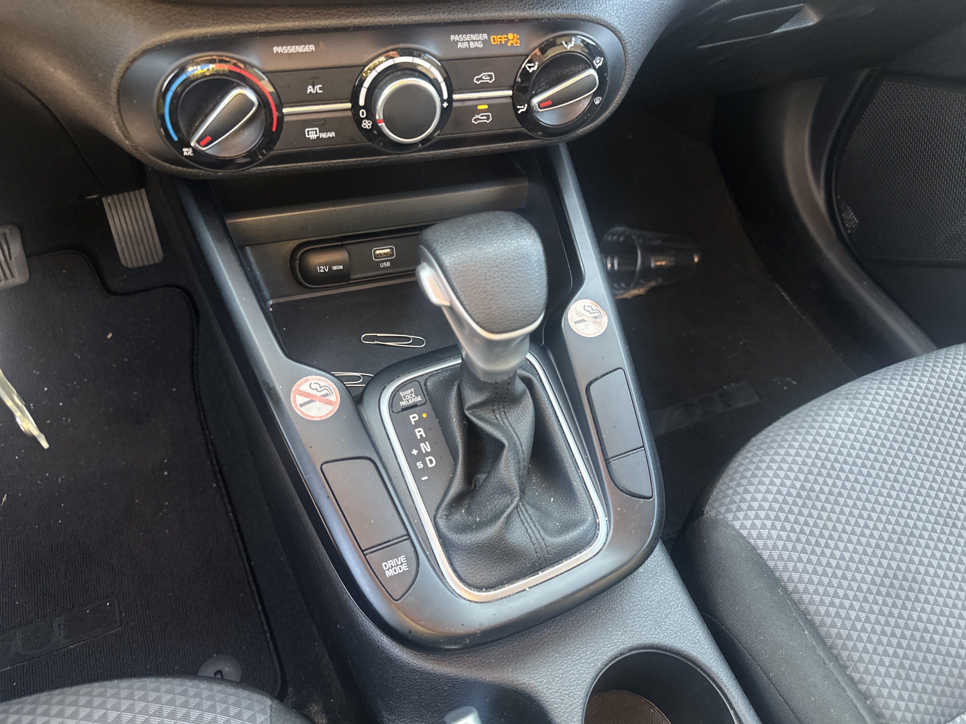 Used 2024 Kia Soul LX w/ Option Group 015 FWD image 29