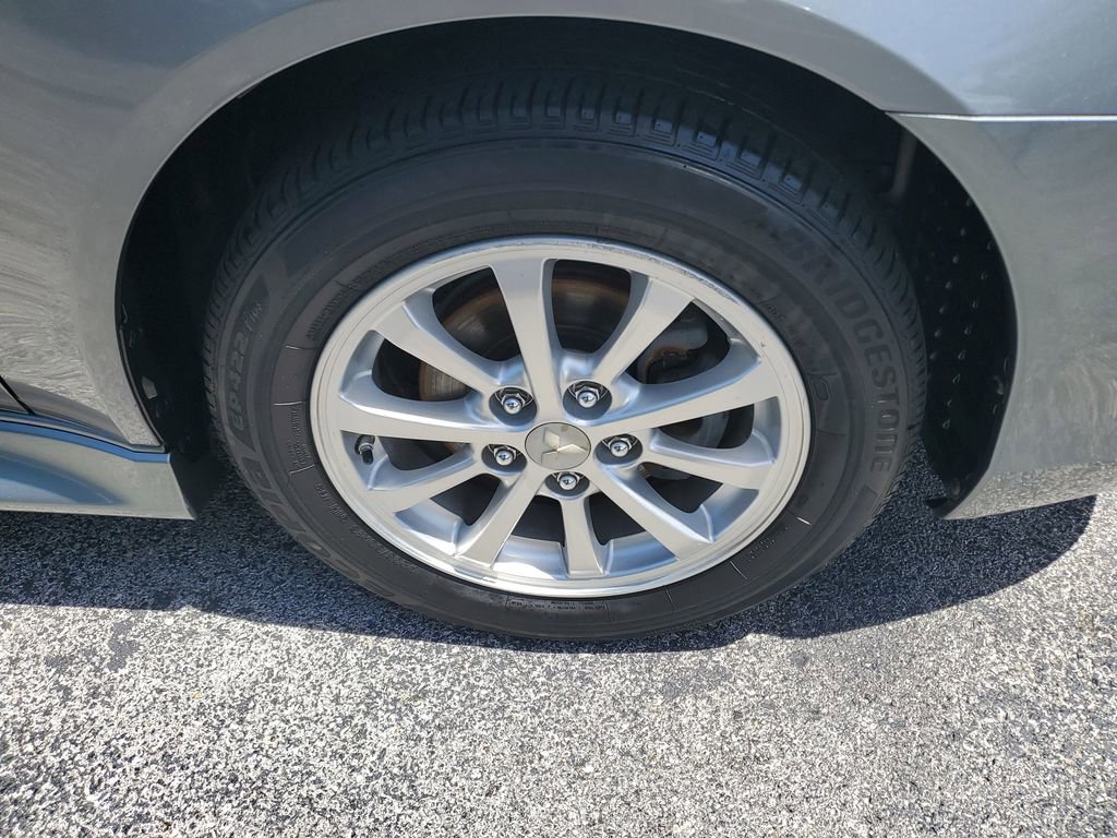 Used 2014 Mitsubishi Lancer ES image 7