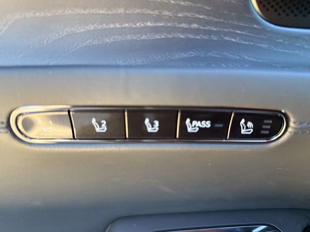 New 2026 Genesis G90 3.5T Prestige image 31