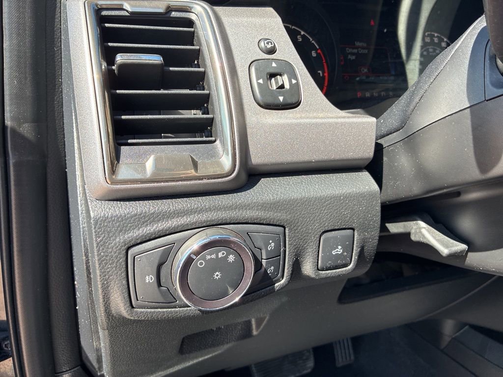 Used 2020 Ford Ranger XLT w/ Equipment Group 301A Mid RWD image 21