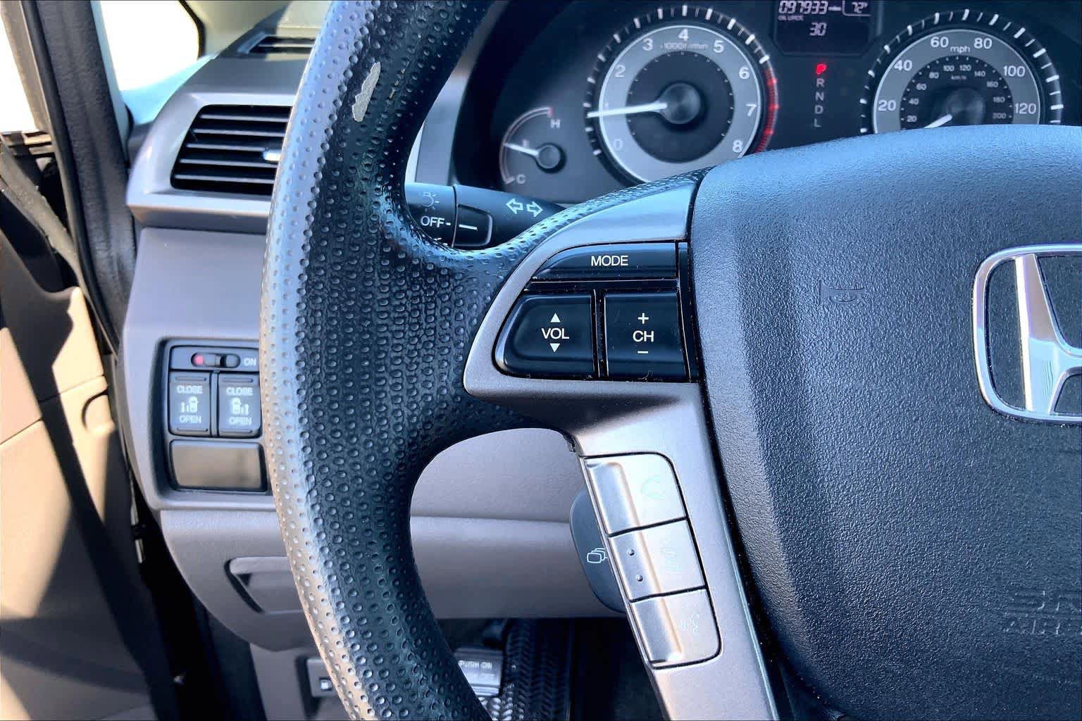 Used 2015 Honda Odyssey EX image 23