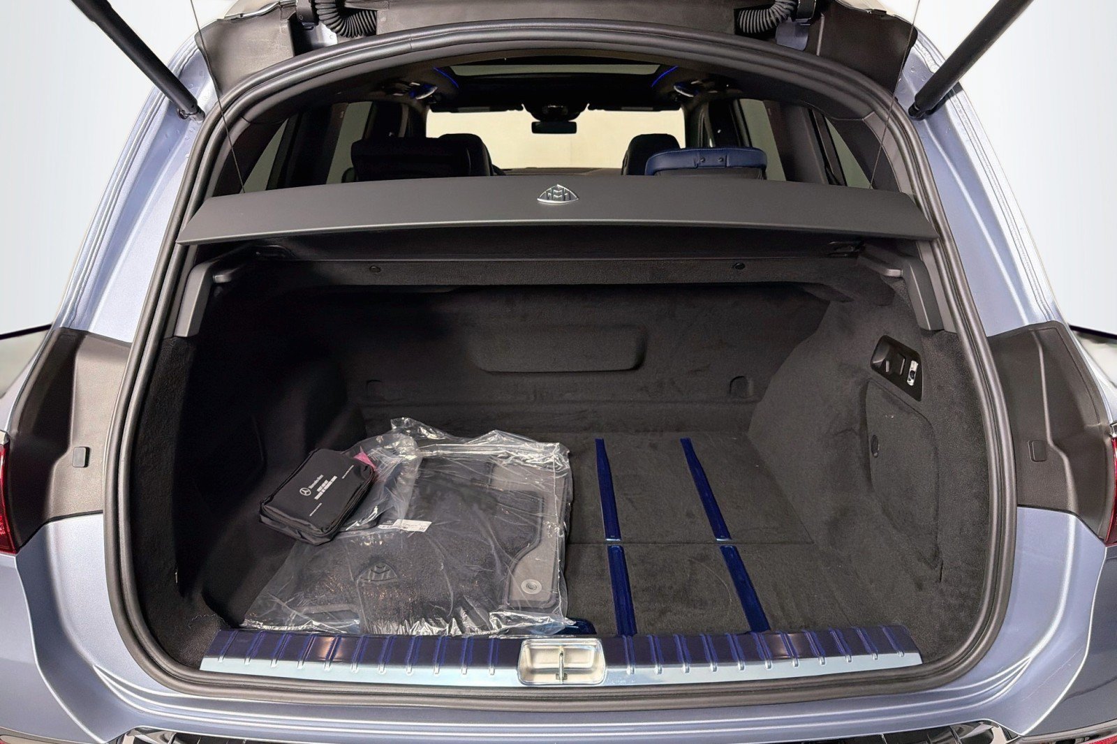 New 2026 Mercedes-Benz Maybach GLS 600 4MATIC image 26