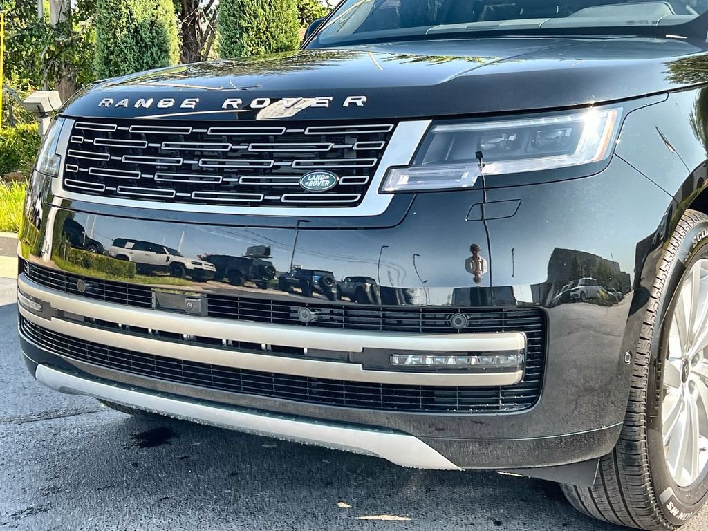New 2027 Land Rover Range Rover SE AWD/4WD image 9