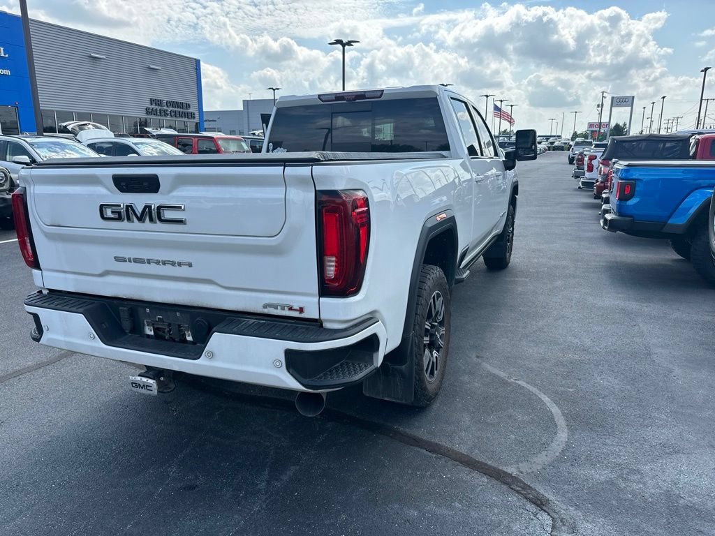 Used 2021 GMC Sierra 3500 AT4 w/ AT4 Premium Plus Package AWD/4WD image 3