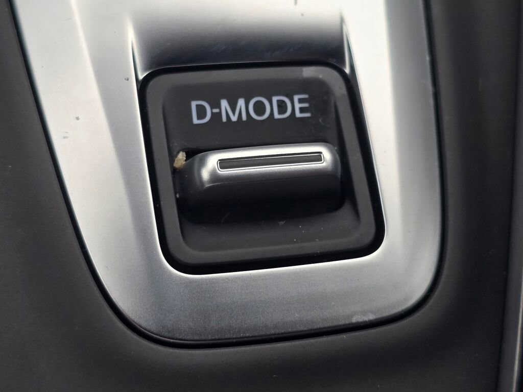 Used 2023 INFINITI QX50 Sport AWD/4WD image 47