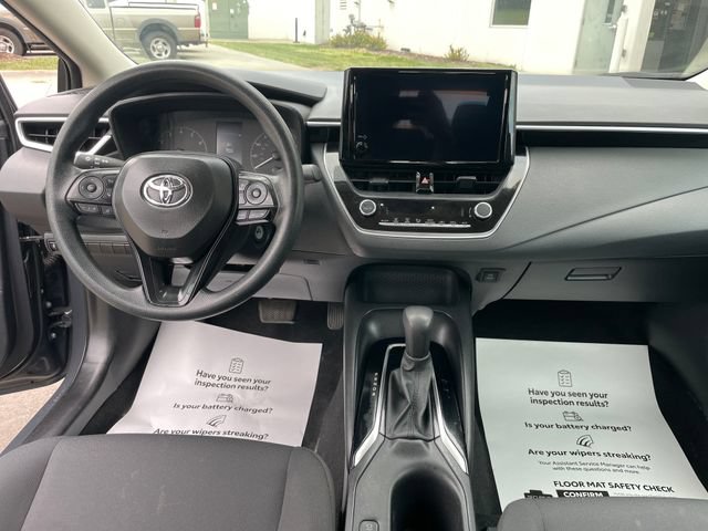 Used 2024 Toyota Corolla LE FWD image 15