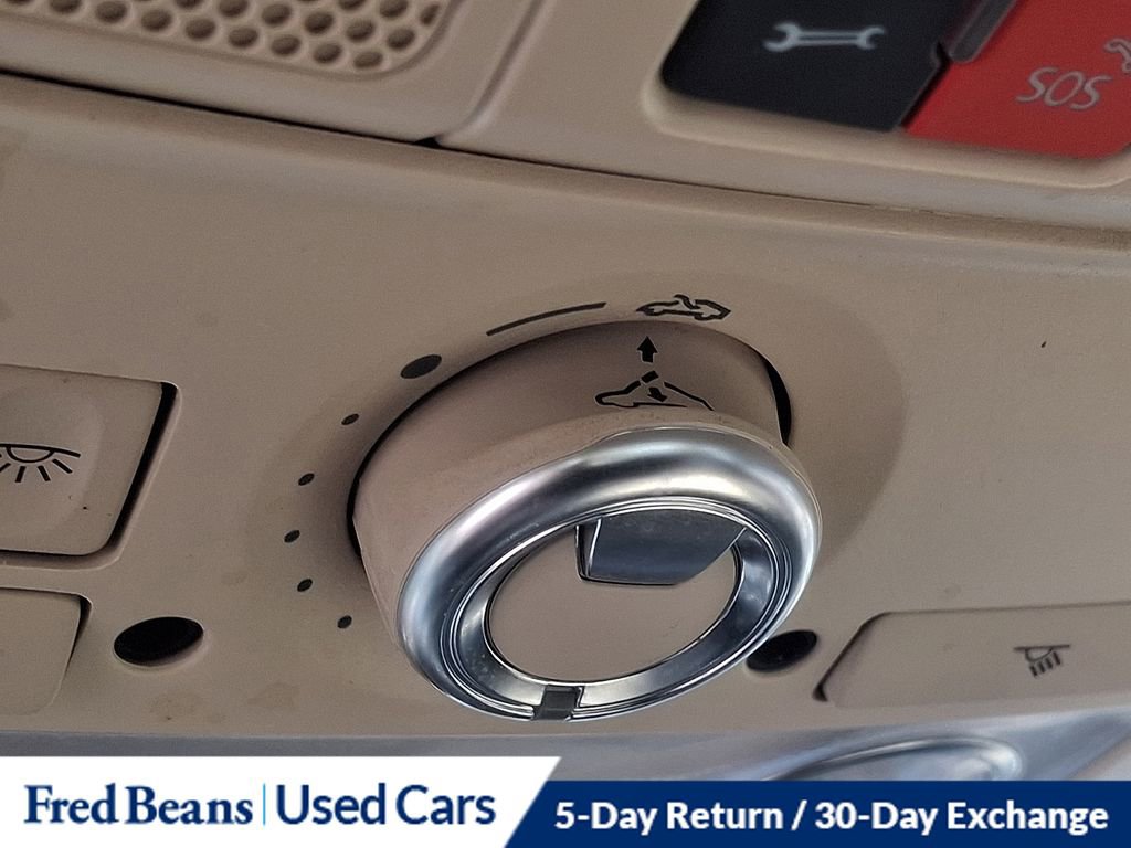 Used 2016 Volkswagen Jetta SEL FWD image 26