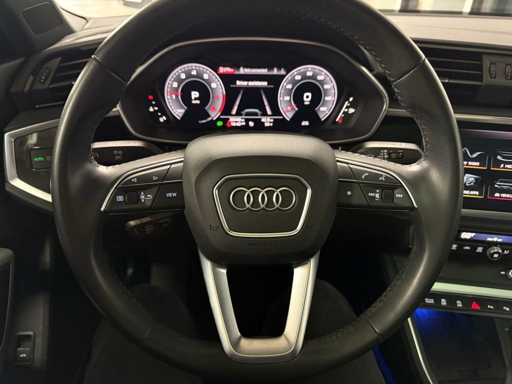 Used 2020 Audi Q3 2.0T Prestige AWD/4WD image 11