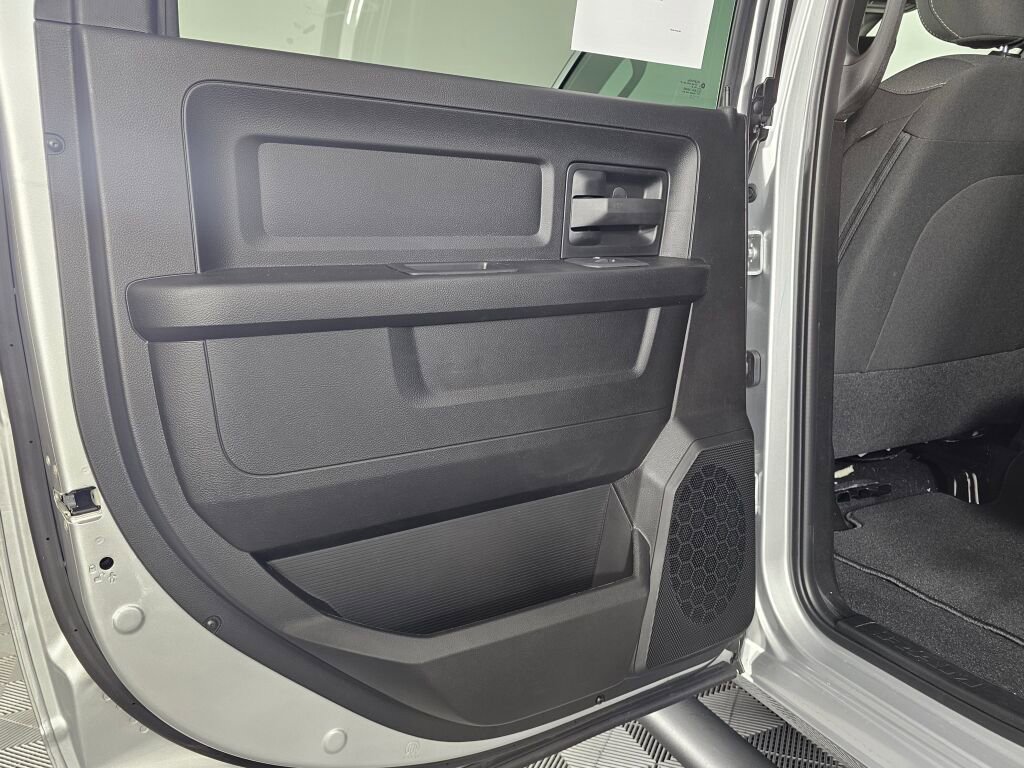 New 2026 RAM 3500 Tradesman AWD/4WD image 29