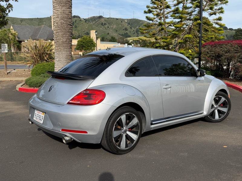 Used 2012 Volkswagen Beetle 2.0T FWD image 8