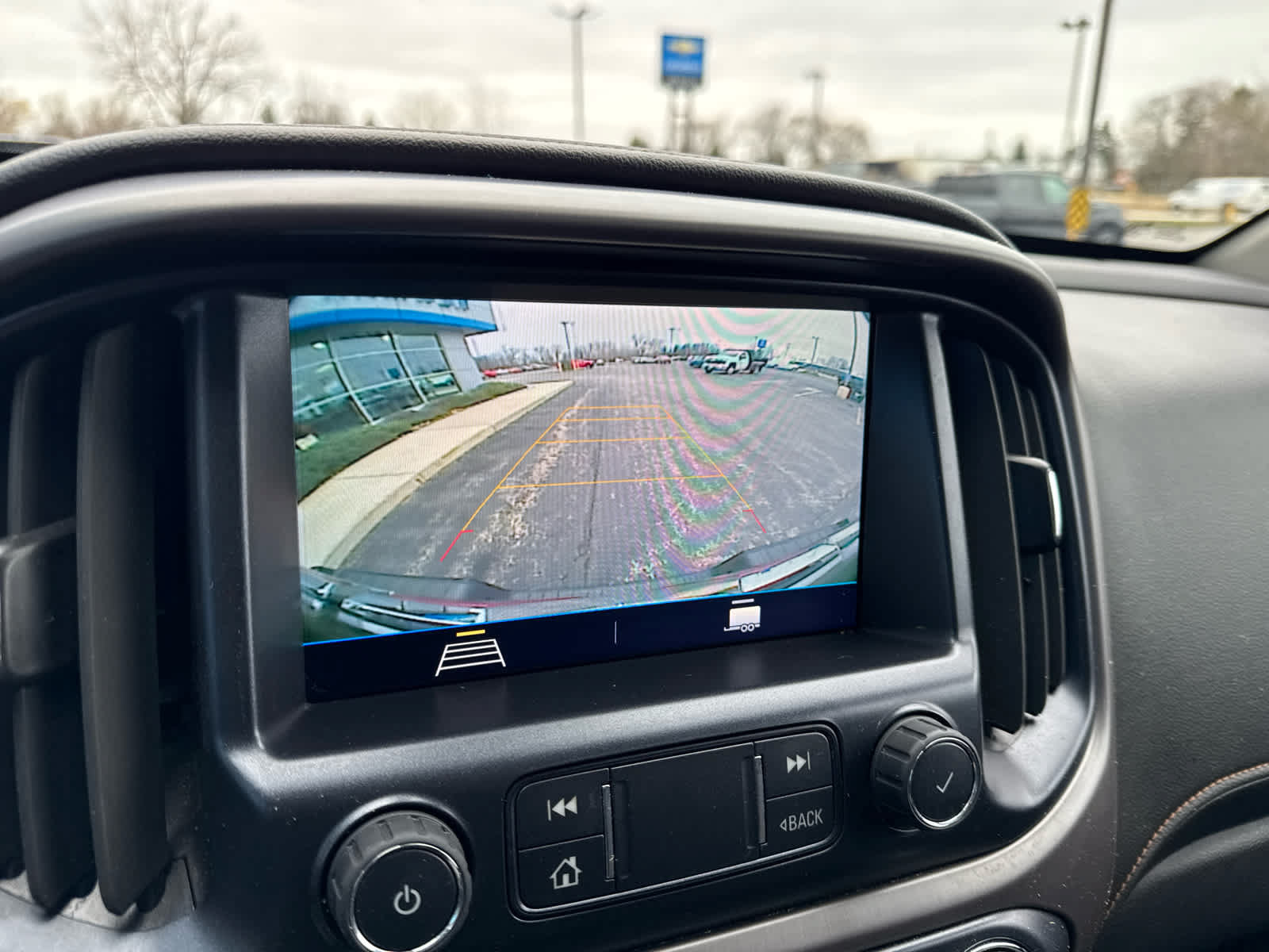 Used 2022 GMC Canyon AT4 w/ Driver Alert Package AWD/4WD image 24