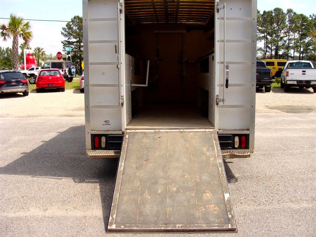 Used 2007 Ford E-450 and Econoline 450 image 17