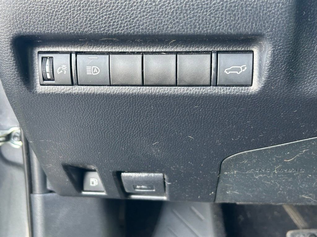 Used 2019 Toyota RAV4 XSE image 14