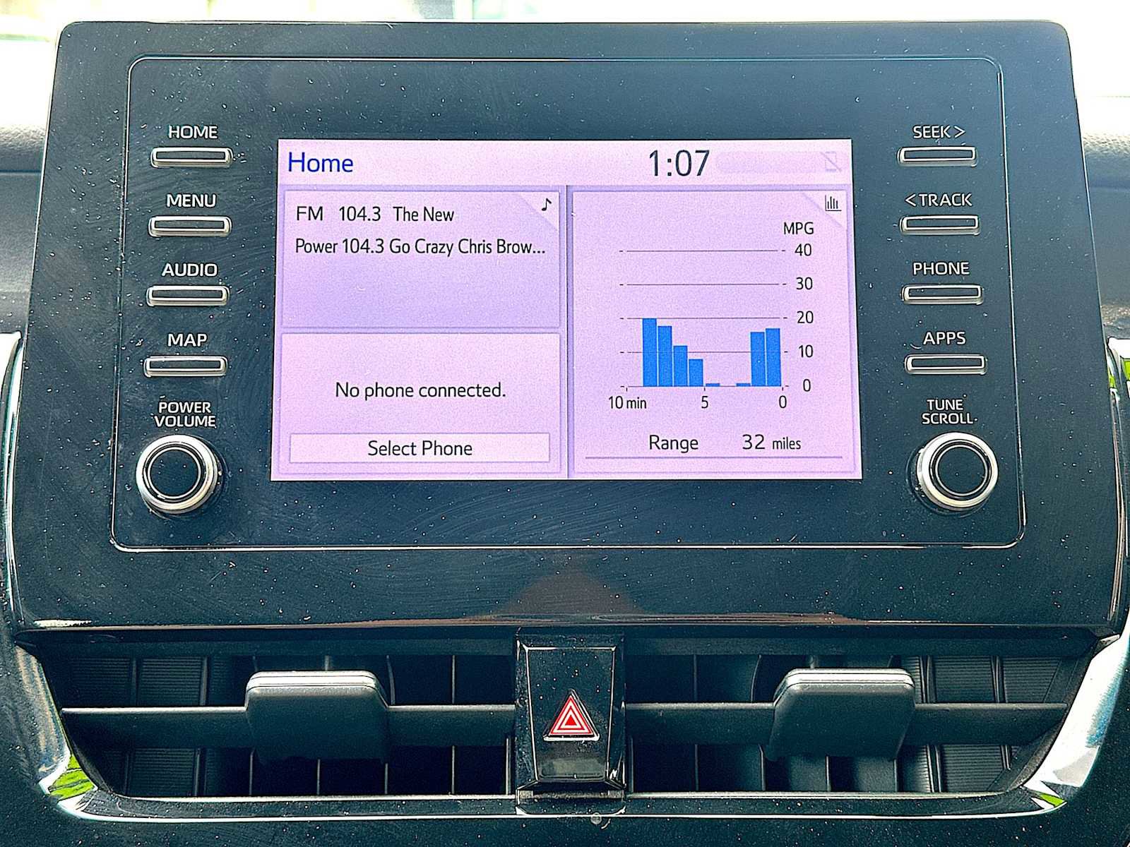 Used 2023 Toyota Camry LE image 12