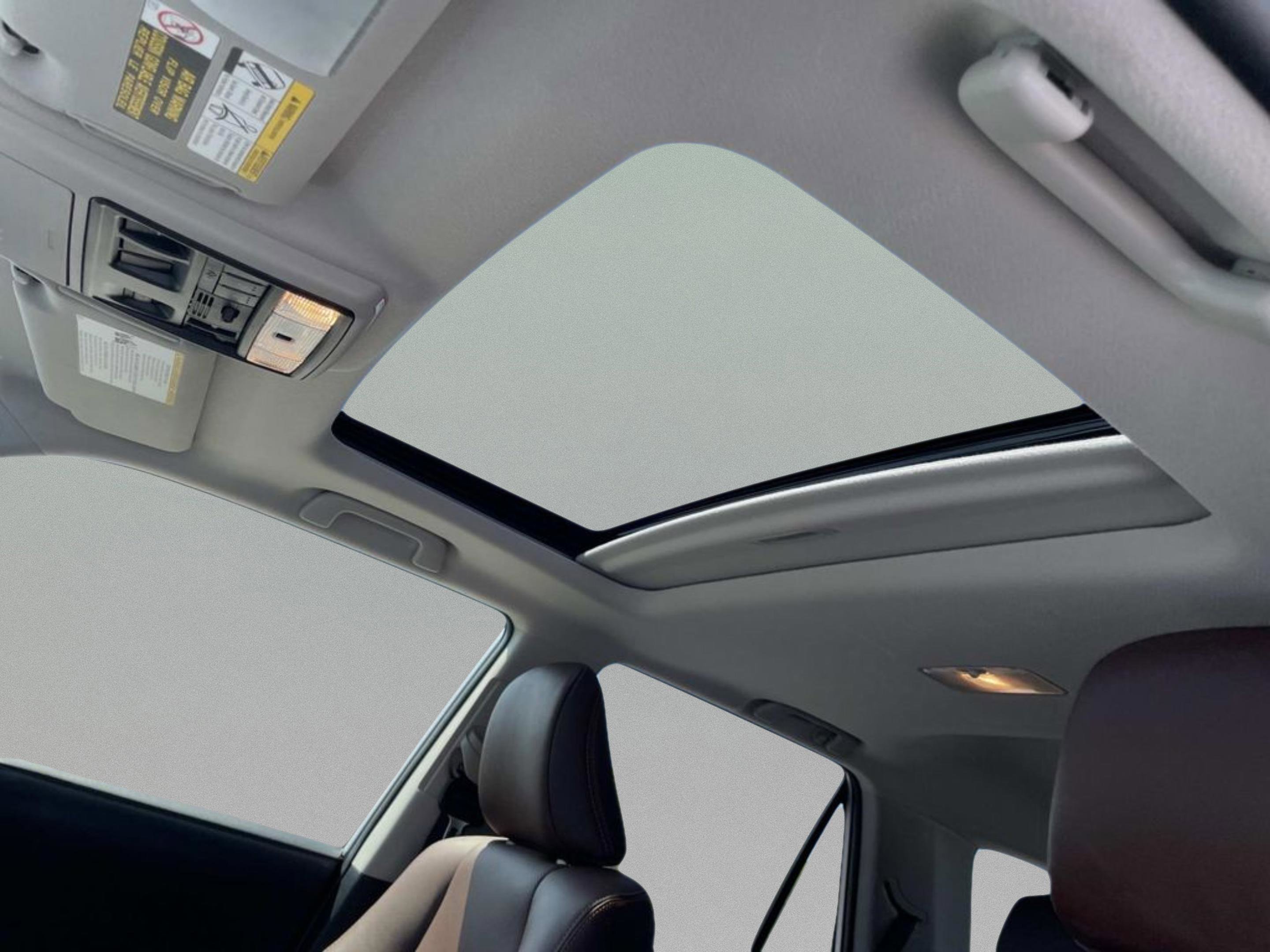 Used 2024 Toyota 4Runner Limited image 21