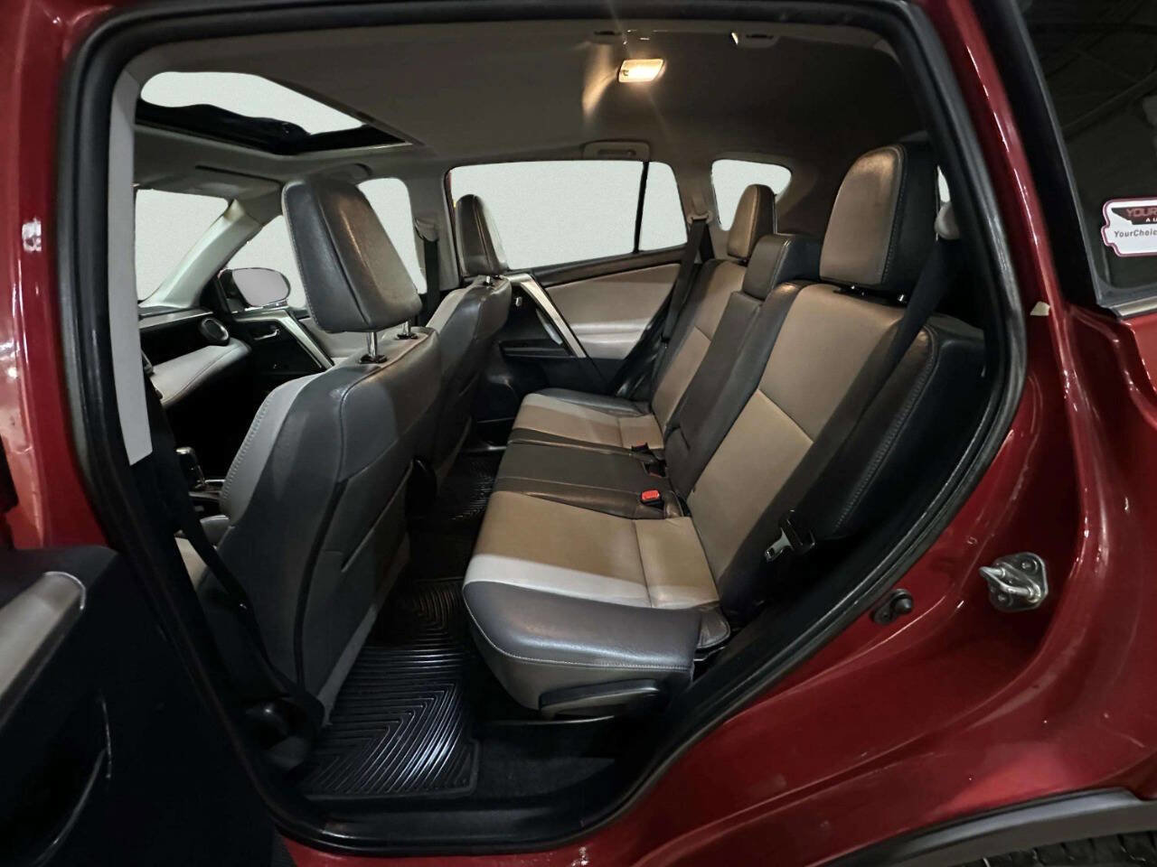 Used 2014 Toyota RAV4 Limited w/ Technology Package image 19