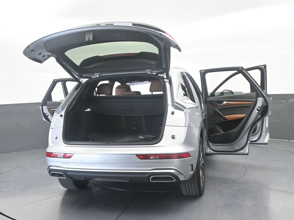 Used 2022 Audi Q5 2.0T Premium Plus w/ Premium Plus Package AWD/4WD image 79