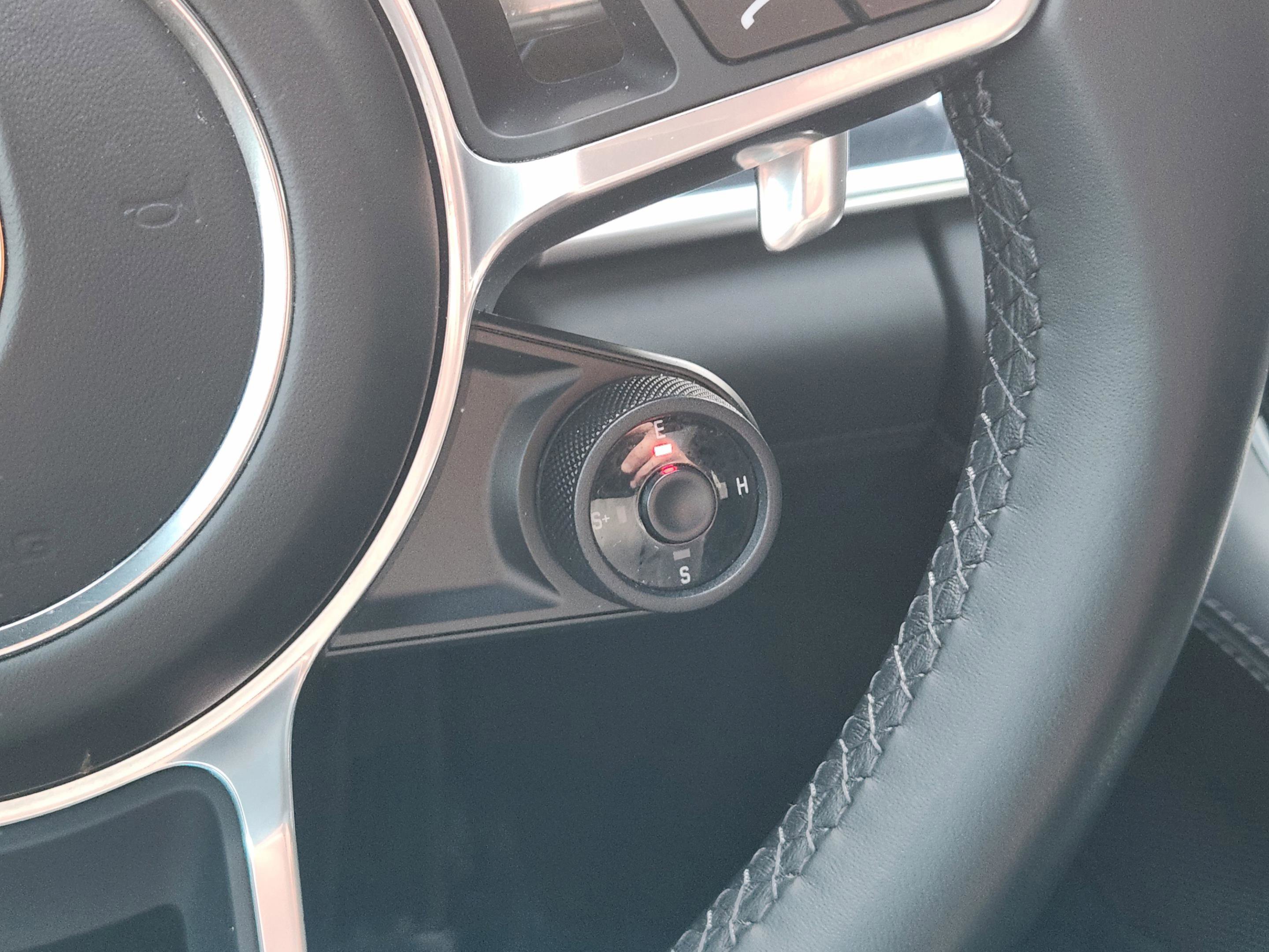 Used 2018 Porsche Panamera Turbo S image 30