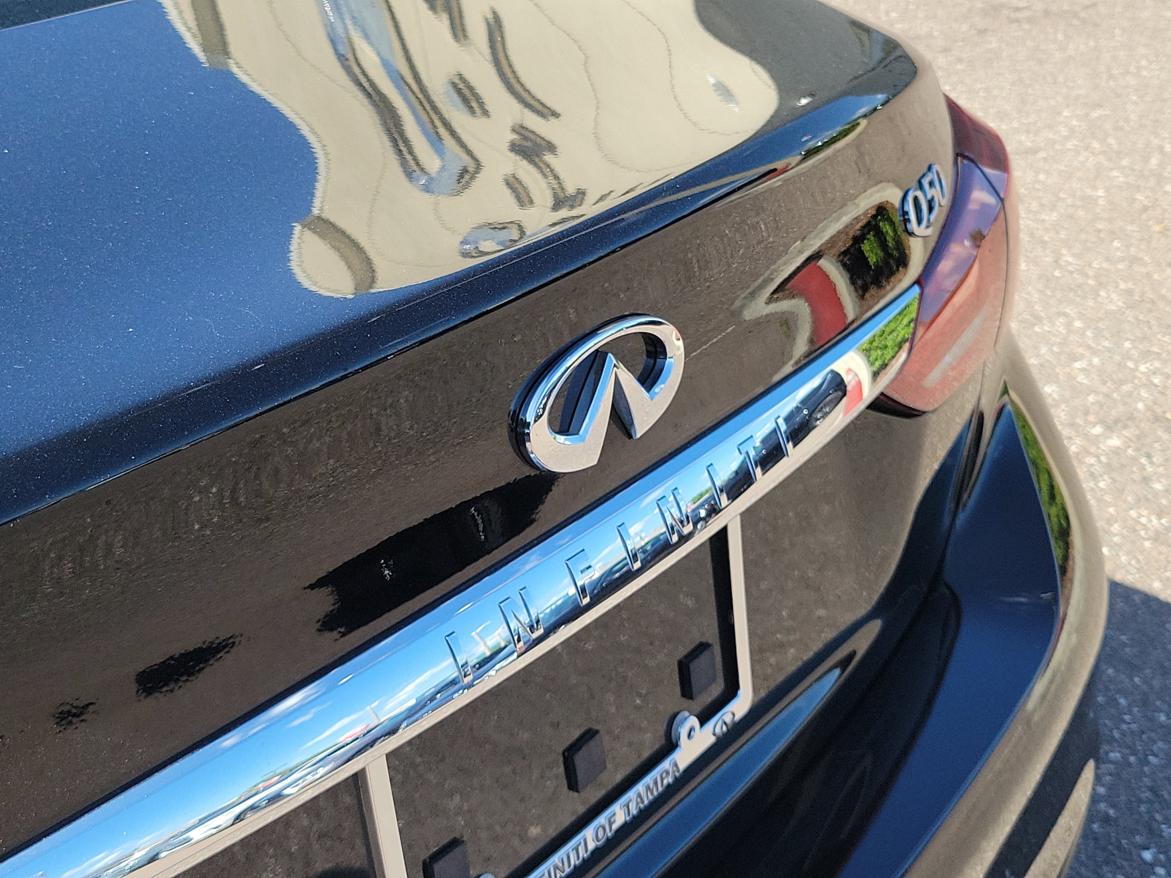 Certified 2023 INFINITI Q50 Luxe w/ Cargo Package image 6