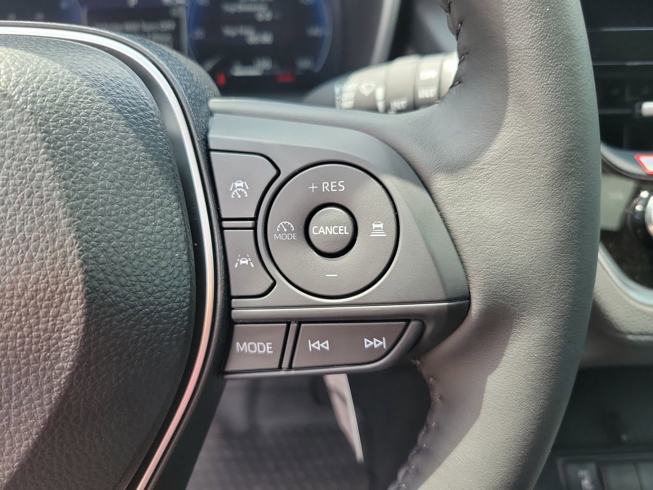 New 2026 Toyota Corolla Cross XLE image 22