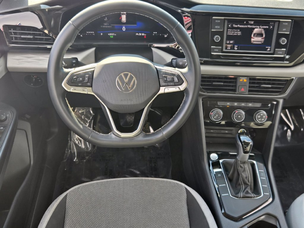 Certified 2024 Volkswagen Taos S FWD image 14