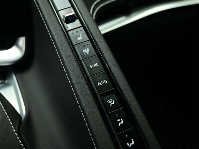 Used 2022 Chevrolet Corvette Stingray Preferred Cpe w/ Battery Protection Package image 20