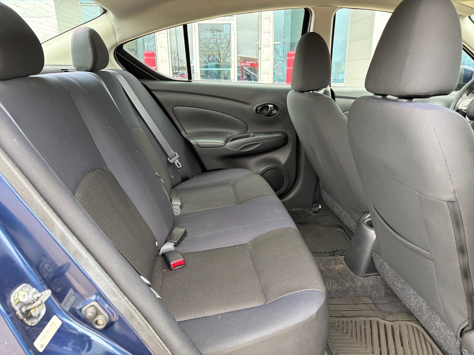 Used 2012 Nissan Versa SV w/ Convenience Pkg FWD image 24