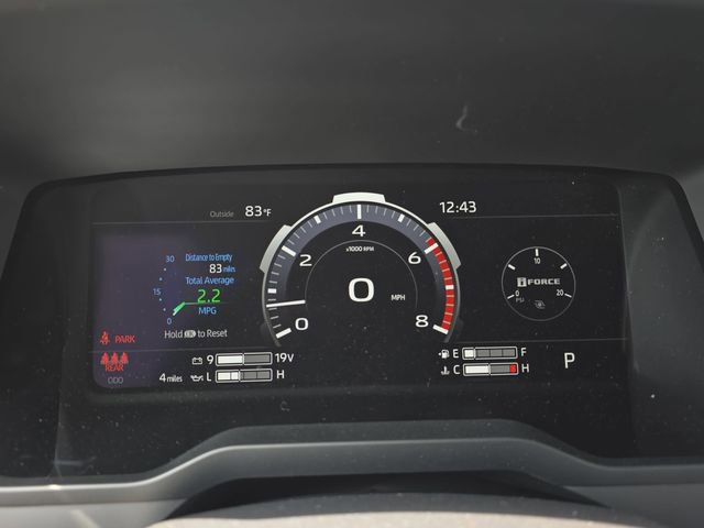 New 2026 Toyota Tundra Limited AWD/4WD image 18