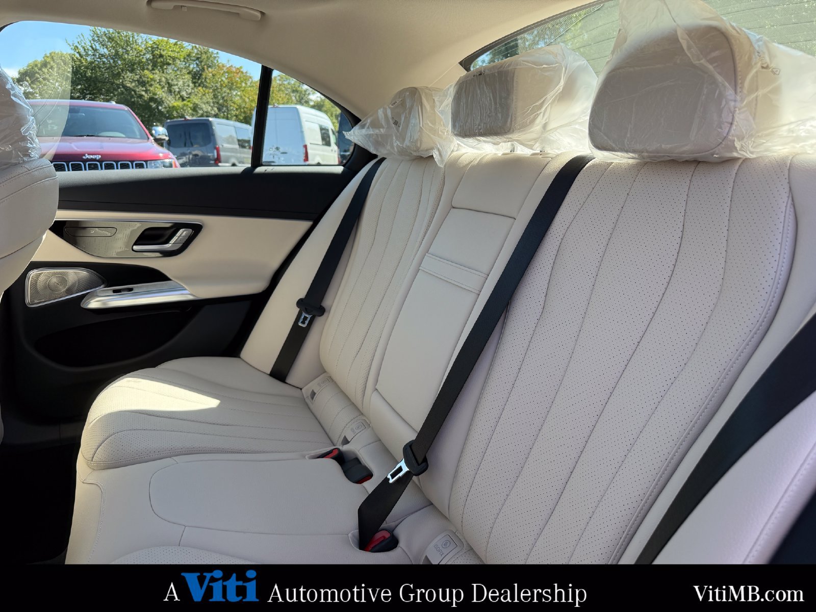 New 2027 Mercedes-Benz E 450 4MATIC Sedan image 15