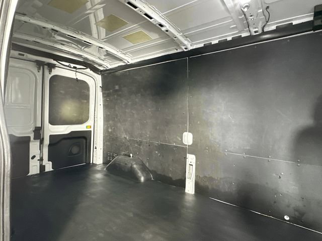 Used 2023 Ford Transit 250 148 Medium Roof w/ Load Area Protection Package image 9