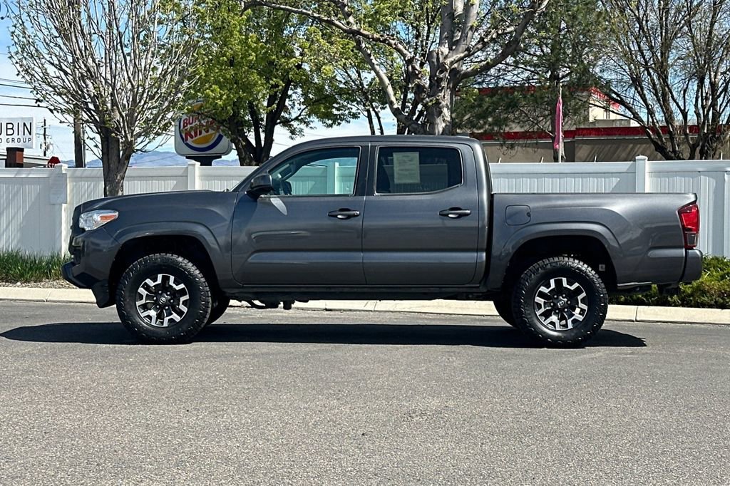 Used 2019 Toyota Tacoma SR w/ SR Convenience Package image 7