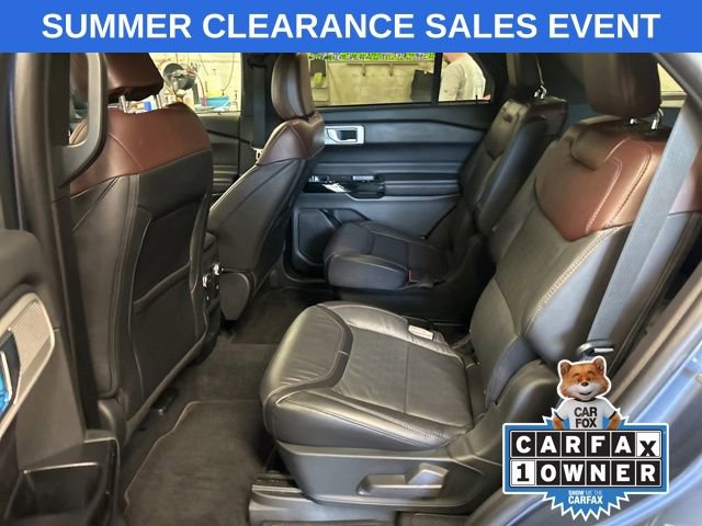 Used 2021 Ford Explorer Platinum w/ Equipment Group 601A AWD/4WD image 19