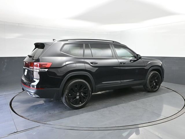 New 2026 Volkswagen Atlas SE image 15