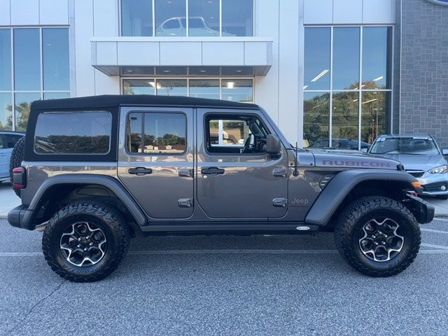 Used 2023 Jeep Wrangler Unlimited Rubicon AWD/4WD image 5