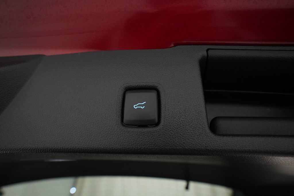 Used 2024 Ford Escape Platinum AWD/4WD image 15