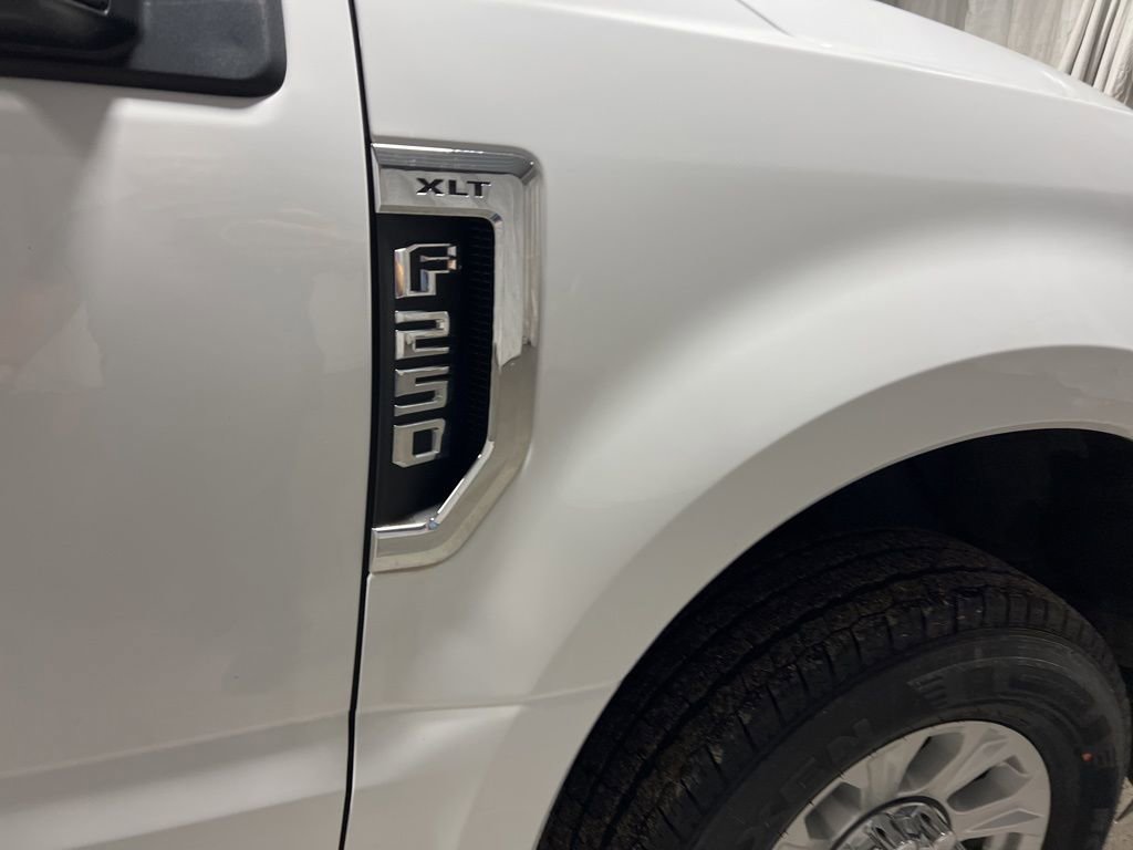 Used 2022 Ford F250 XLT image 9