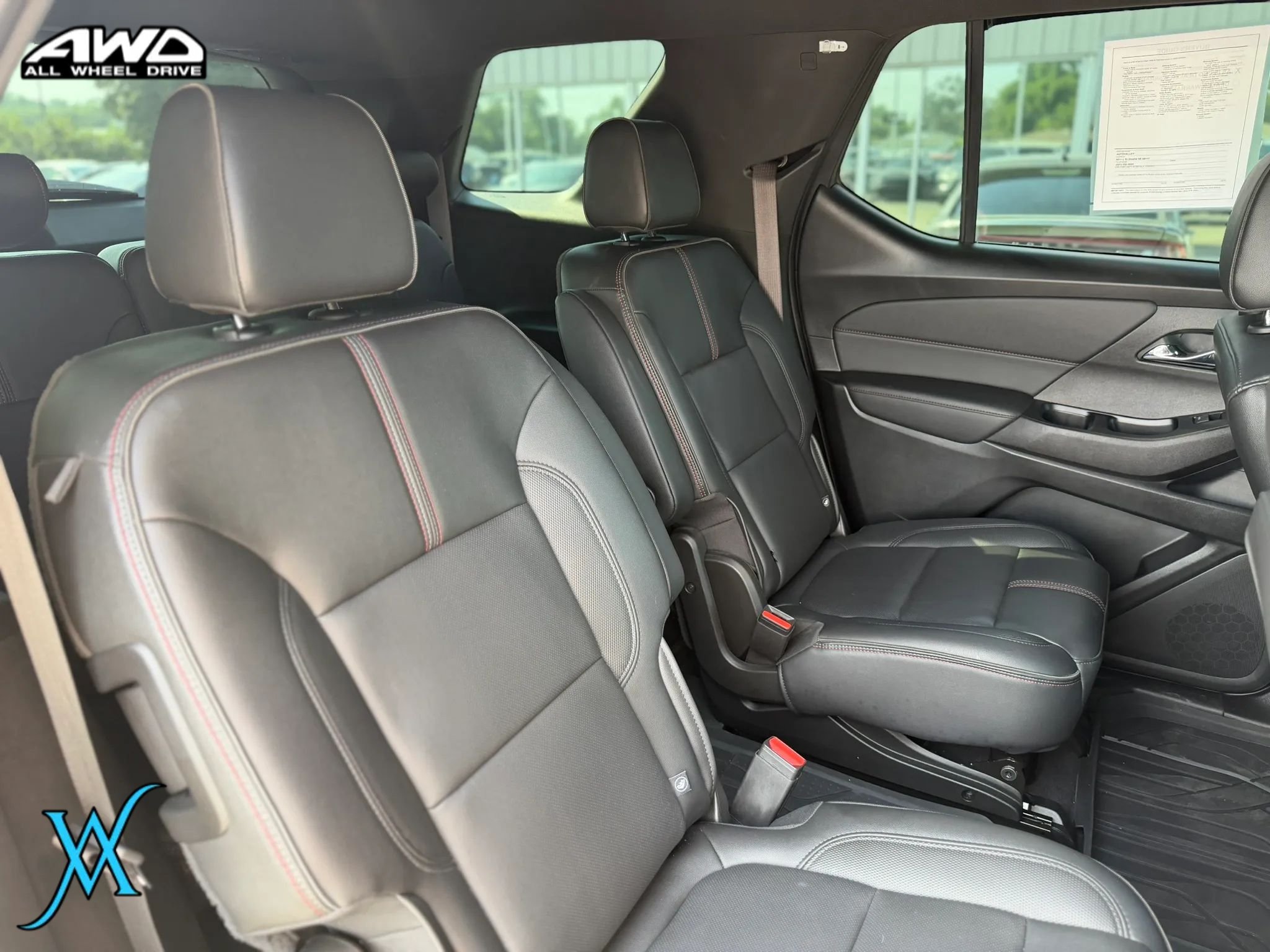 Used 2023 Chevrolet Traverse RS w/ LPO, Floor Liner Package AWD/4WD image 20