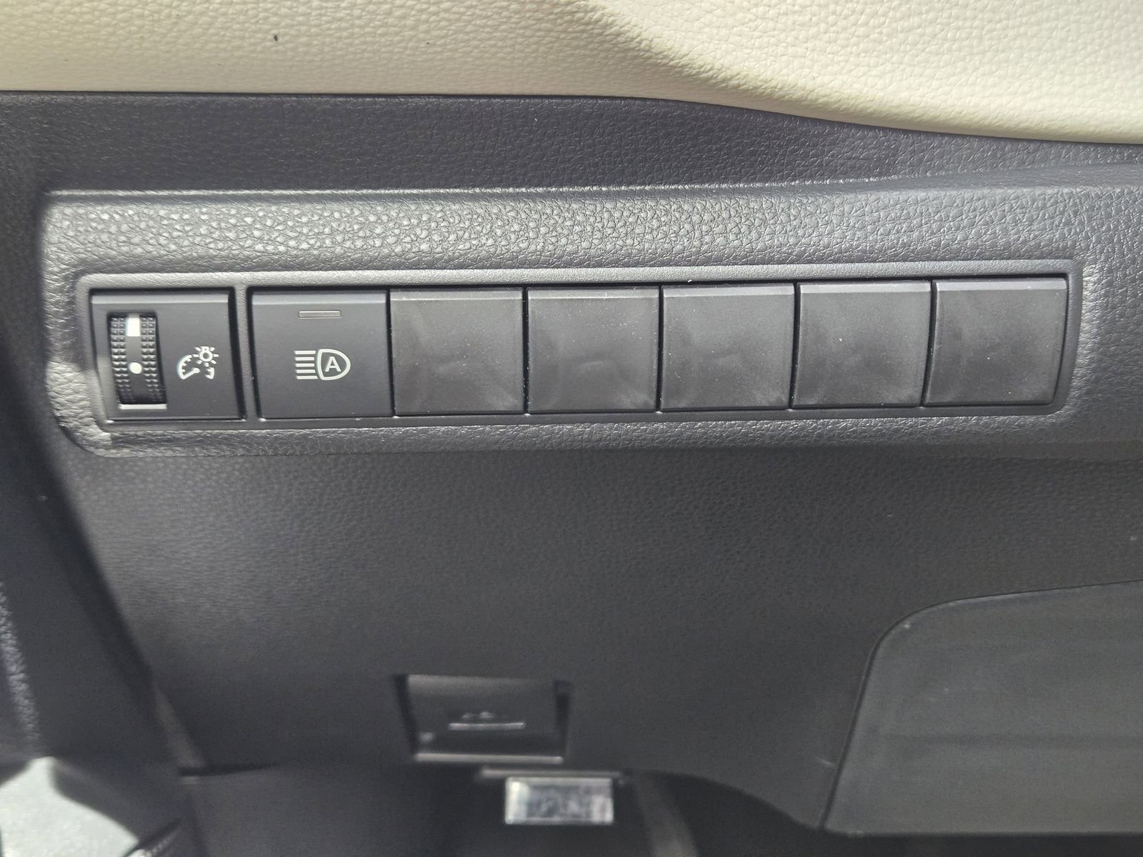 New 2026 Toyota Corolla LE image 19