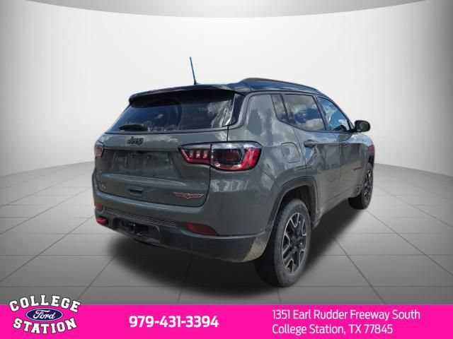 Used 2021 Jeep Compass Trailhawk w/ Sun and Sound Group AWD/4WD image 4