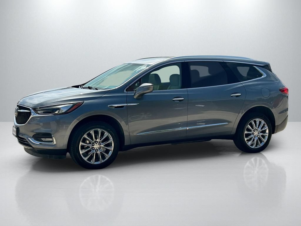 Used 2020 Buick Enclave Essence w/ Sound and Sites Package FWD image 8