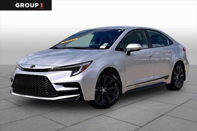 Certified 2026 Toyota Corolla SE FWD image 1