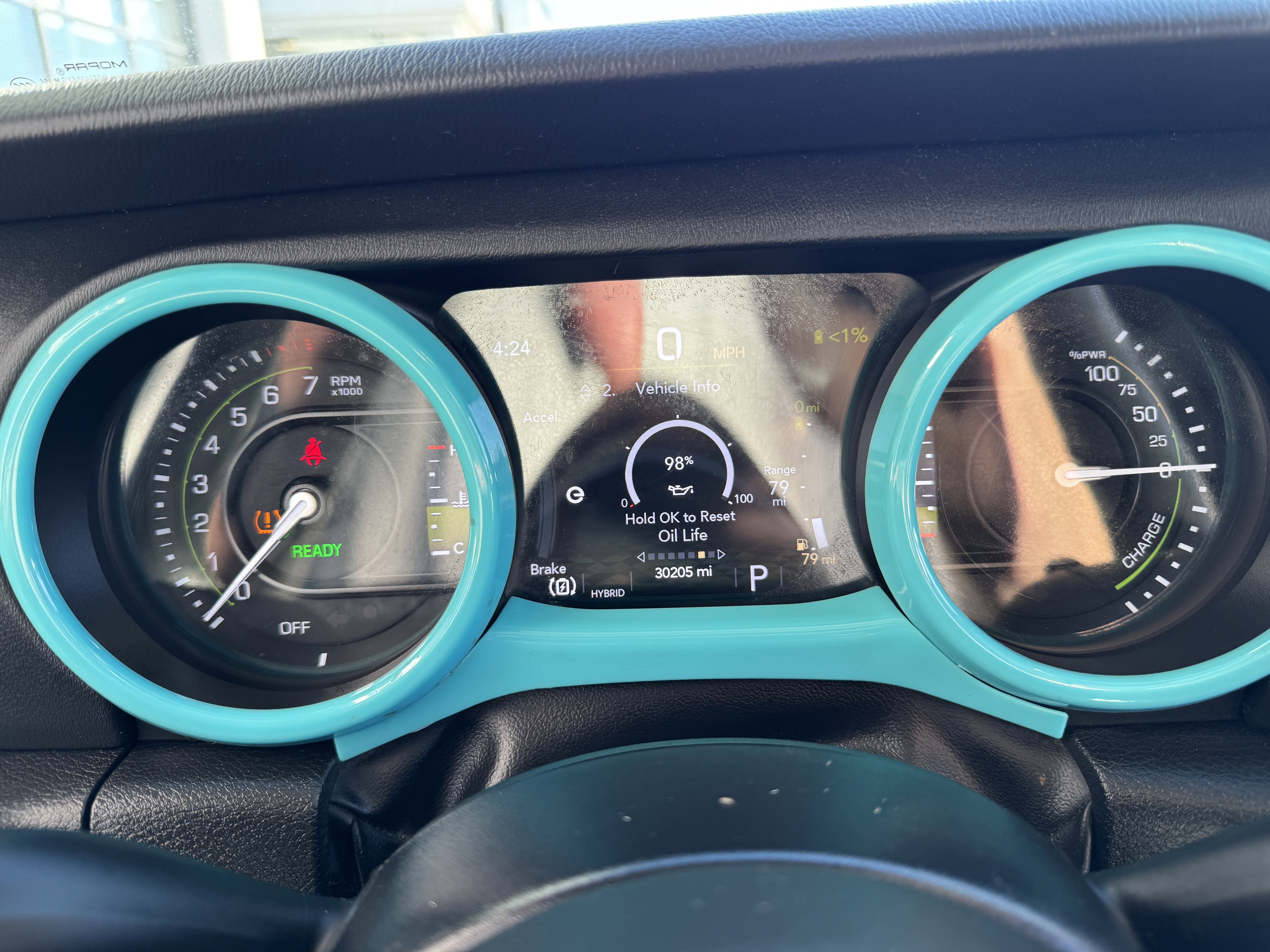 Used 2022 Jeep Wrangler Unlimited Sahara w/ Cold Weather Group image 40