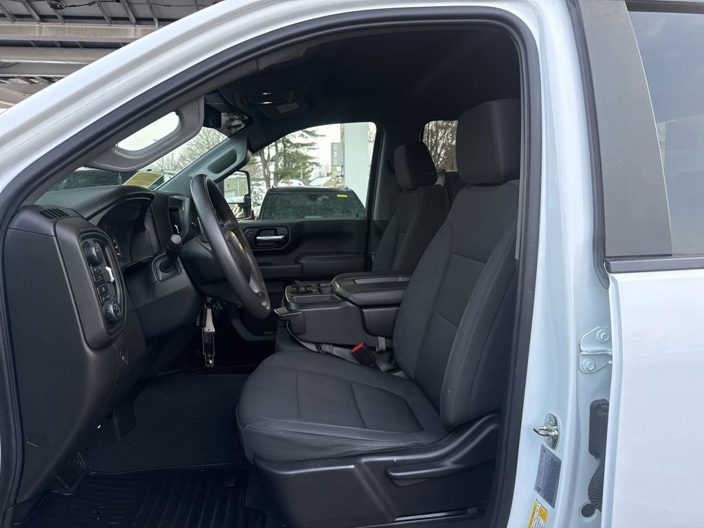 Used 2021 Chevrolet Silverado 2500 Custom w/ Custom Value Package image 27