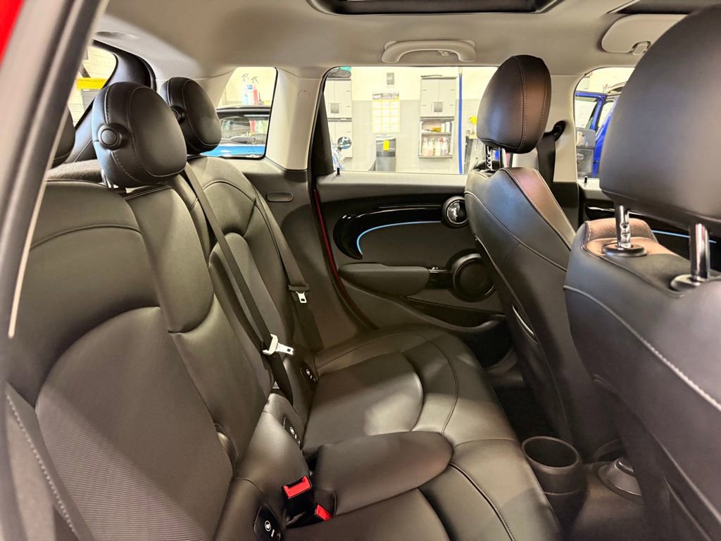 Certified 2023 MINI Cooper S image 27