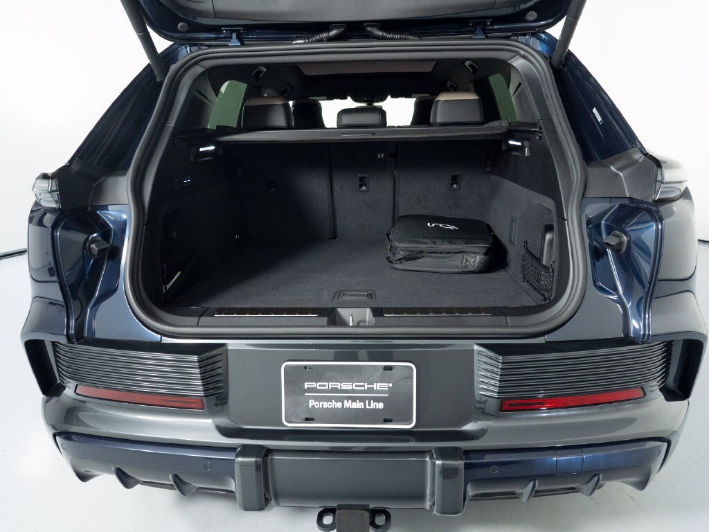 New 2026 Porsche Cayenne S AWD/4WD image 51