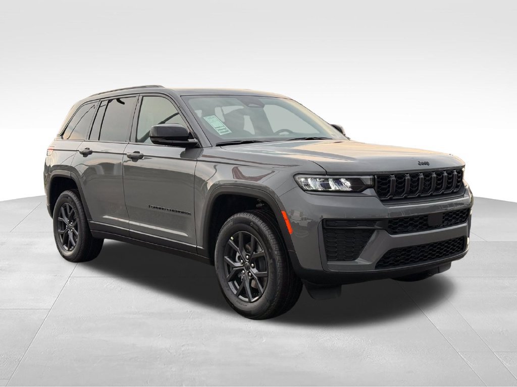 New 2027 Jeep Grand Cherokee Altitude RWD image 30